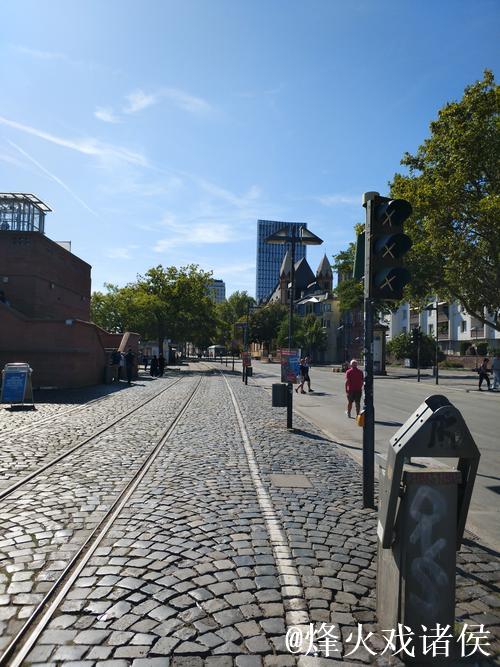 法兰克福状态平平，奥格斯堡表现起伏